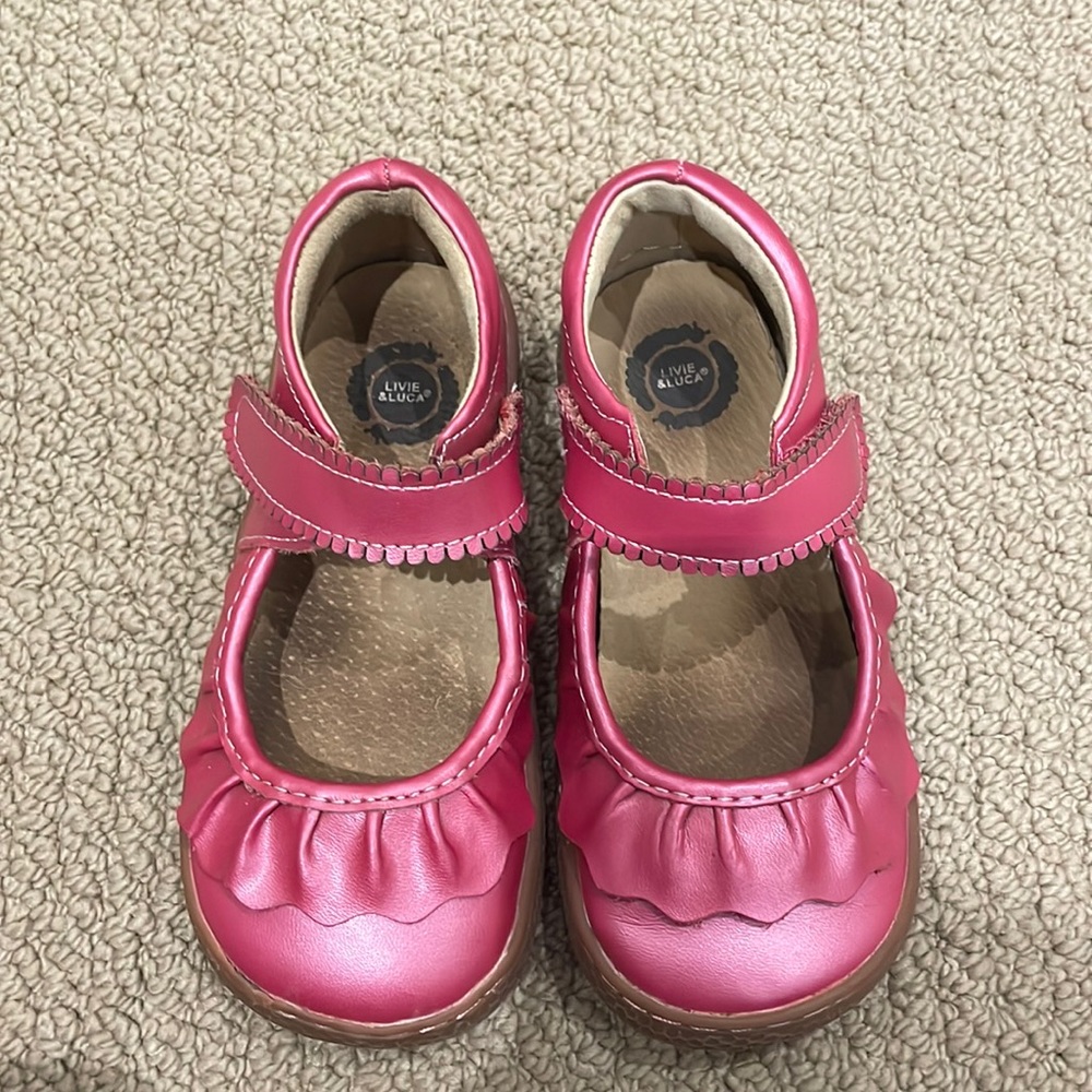 Red Livie & Luca size 12